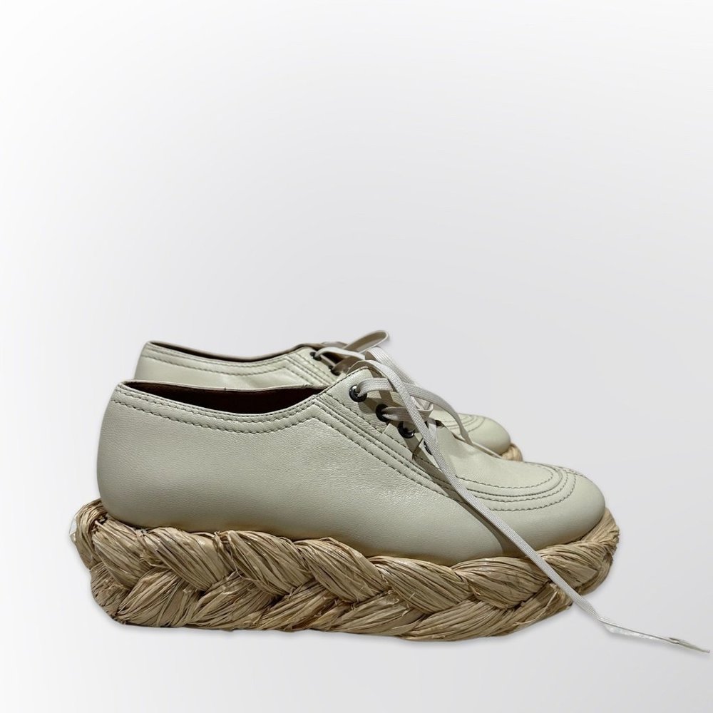 Iconic Clergerie Size 40 Chic Leather Lace-Up Espadrille Flats with braided base